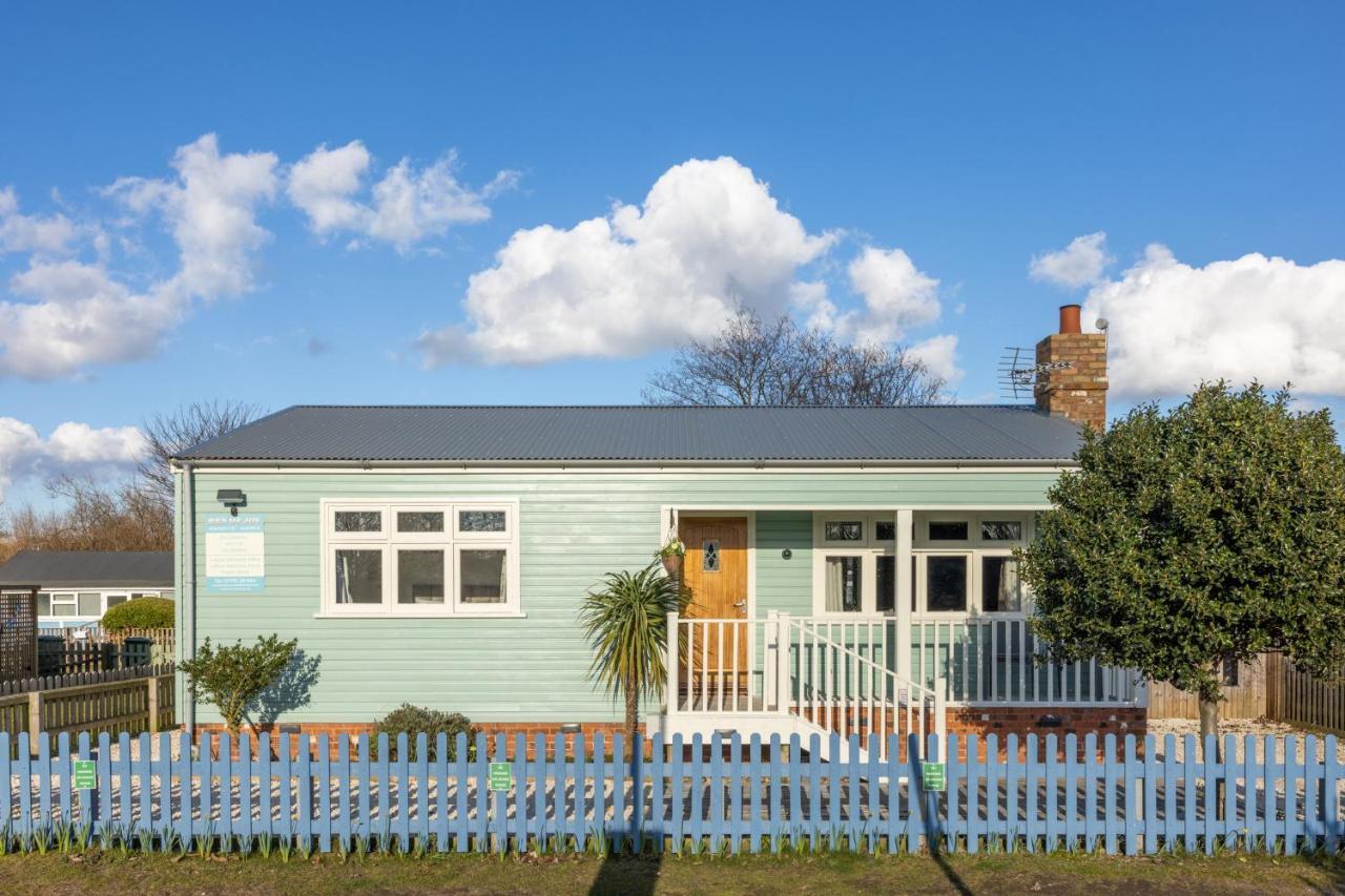 Den Of Joy Humberston Fitties Sleeps 6,Hot Tub,Log Burner Villa Cleethorpes Exterior photo